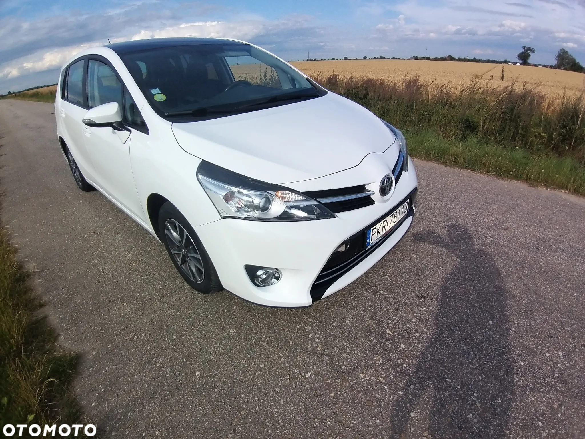 Toyota Verso 2.0 D-4D Premium - 15