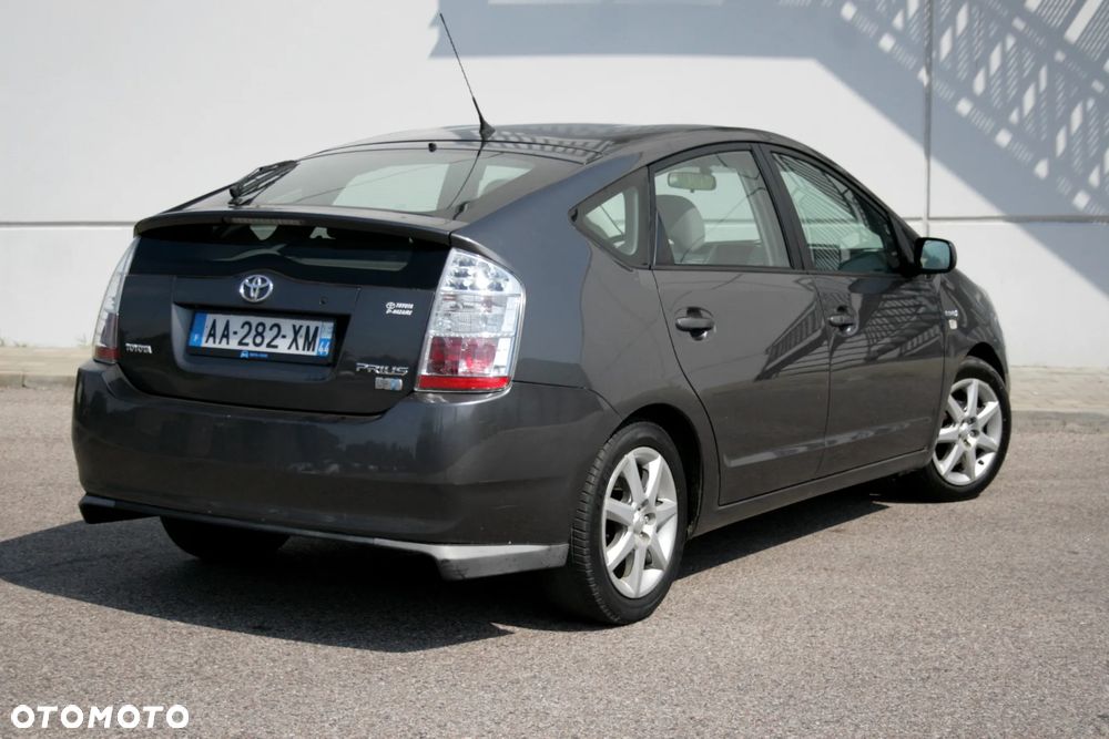 Toyota Prius 1.5 VVT-i Sol (nav) - 7