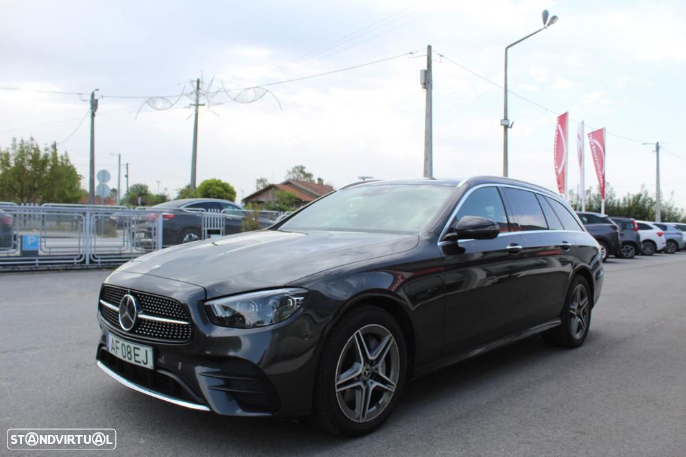 Mercedes-Benz E 300 de AMG Line - 4