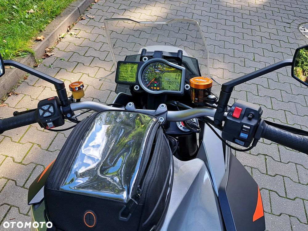 KTM Super Duke - 13