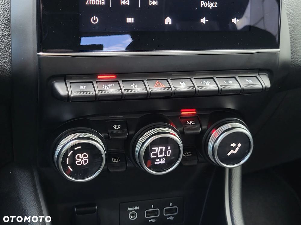Renault Captur - 19