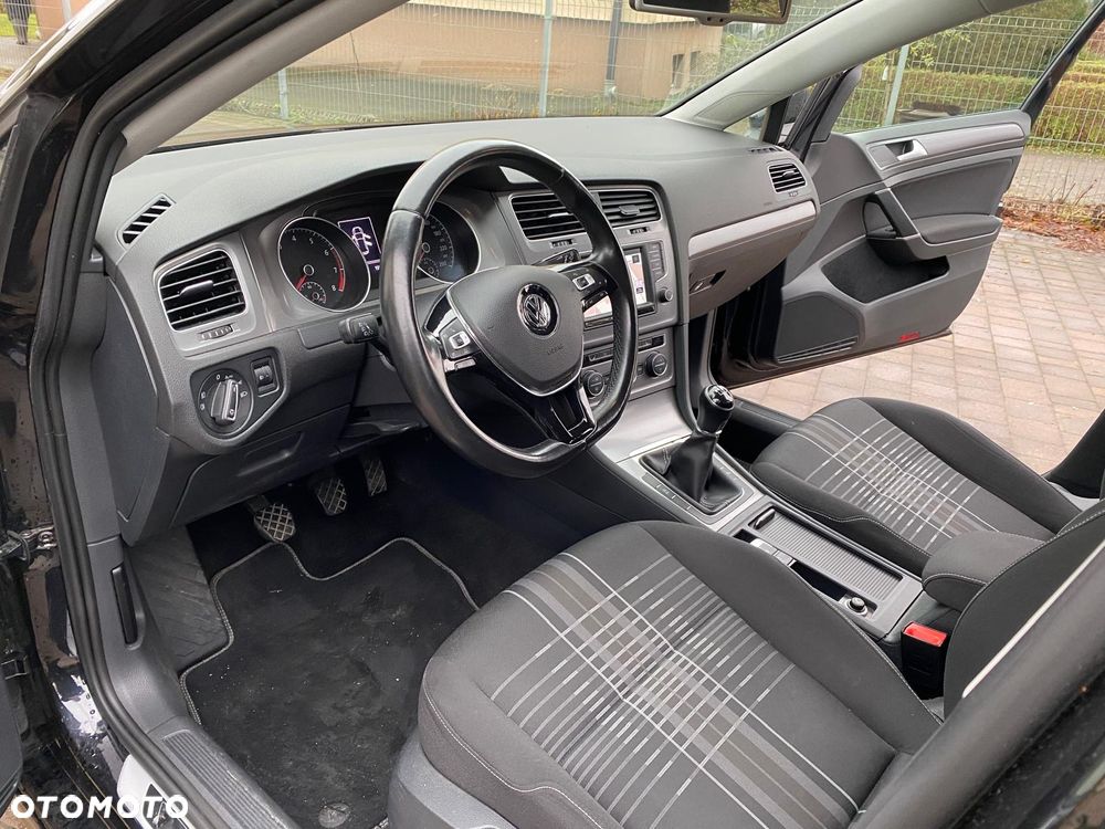 Volkswagen Golf 1.2 TSI BlueMotion Technology Lounge - 22