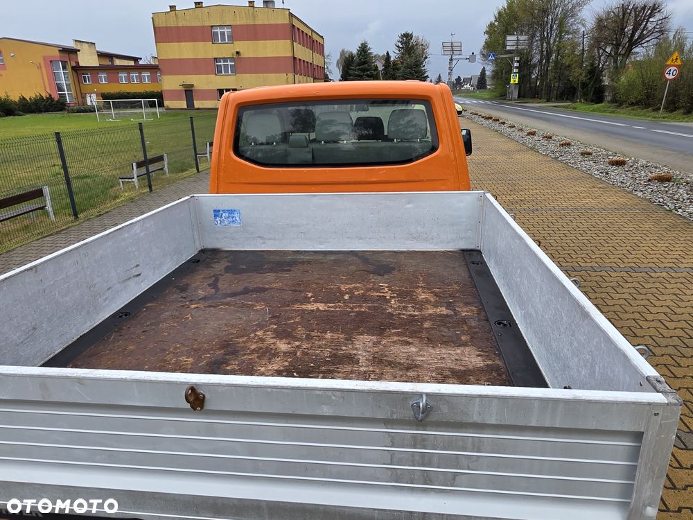 Volkswagen Transporter T5 - 13