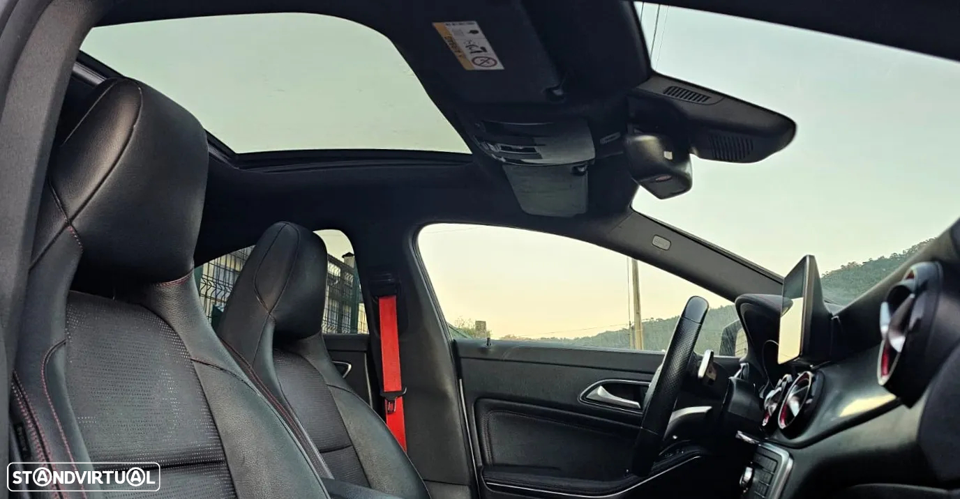 Mercedes-Benz CLA 45 AMG 4Matic 7G-DCT - 39