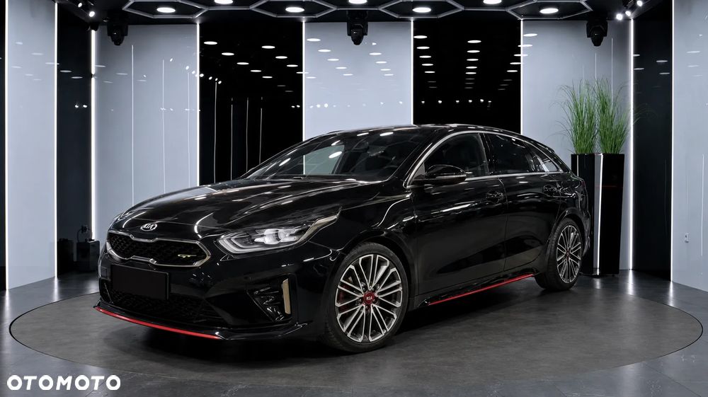 Kia ProCeed 1.6 T-GDI GT DCT - 2