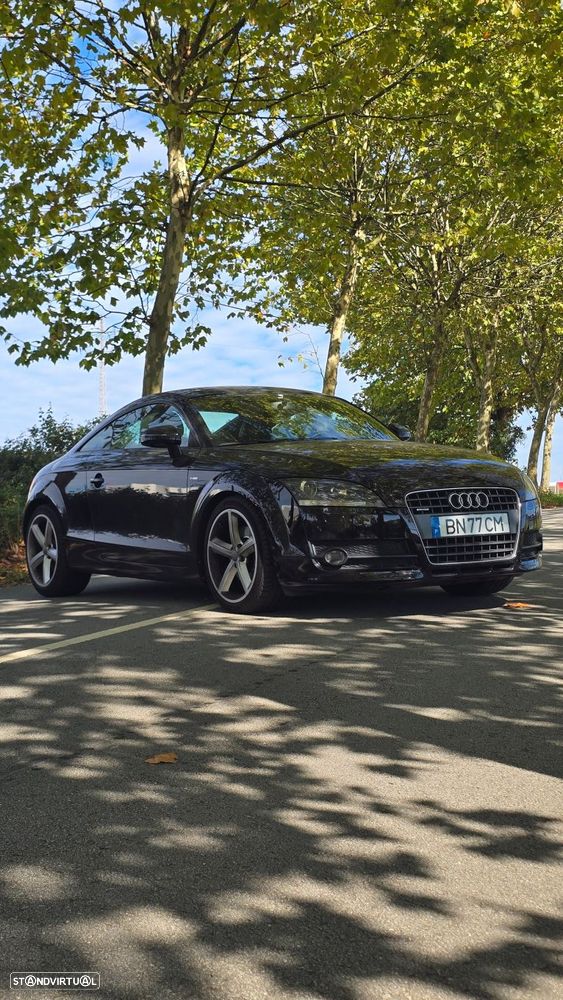 Audi TT Coupé 2.0 TDI quattro - 4