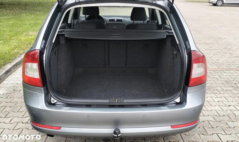 Skoda Octavia 1.6 TDI Elegance - 8