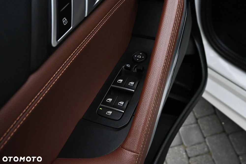 BMW X6M - 26