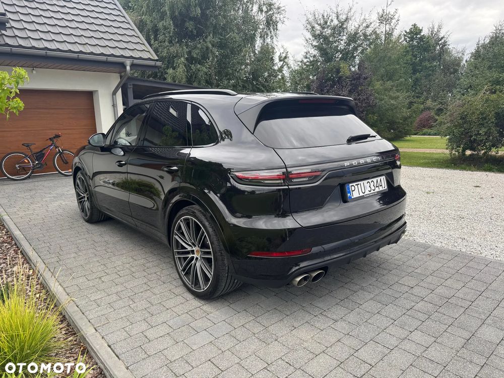 Porsche Cayenne S - 8