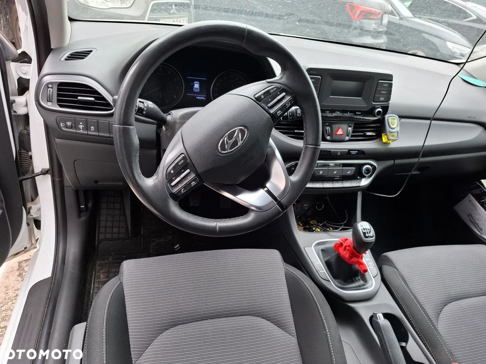 Hyundai i30 1.0 T-GDI Modern - 3
