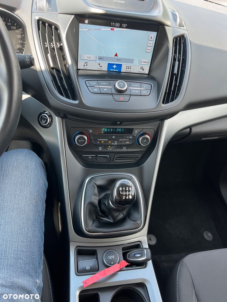 Ford Kuga 1.6 EcoBoost 2x4 Individual - 16