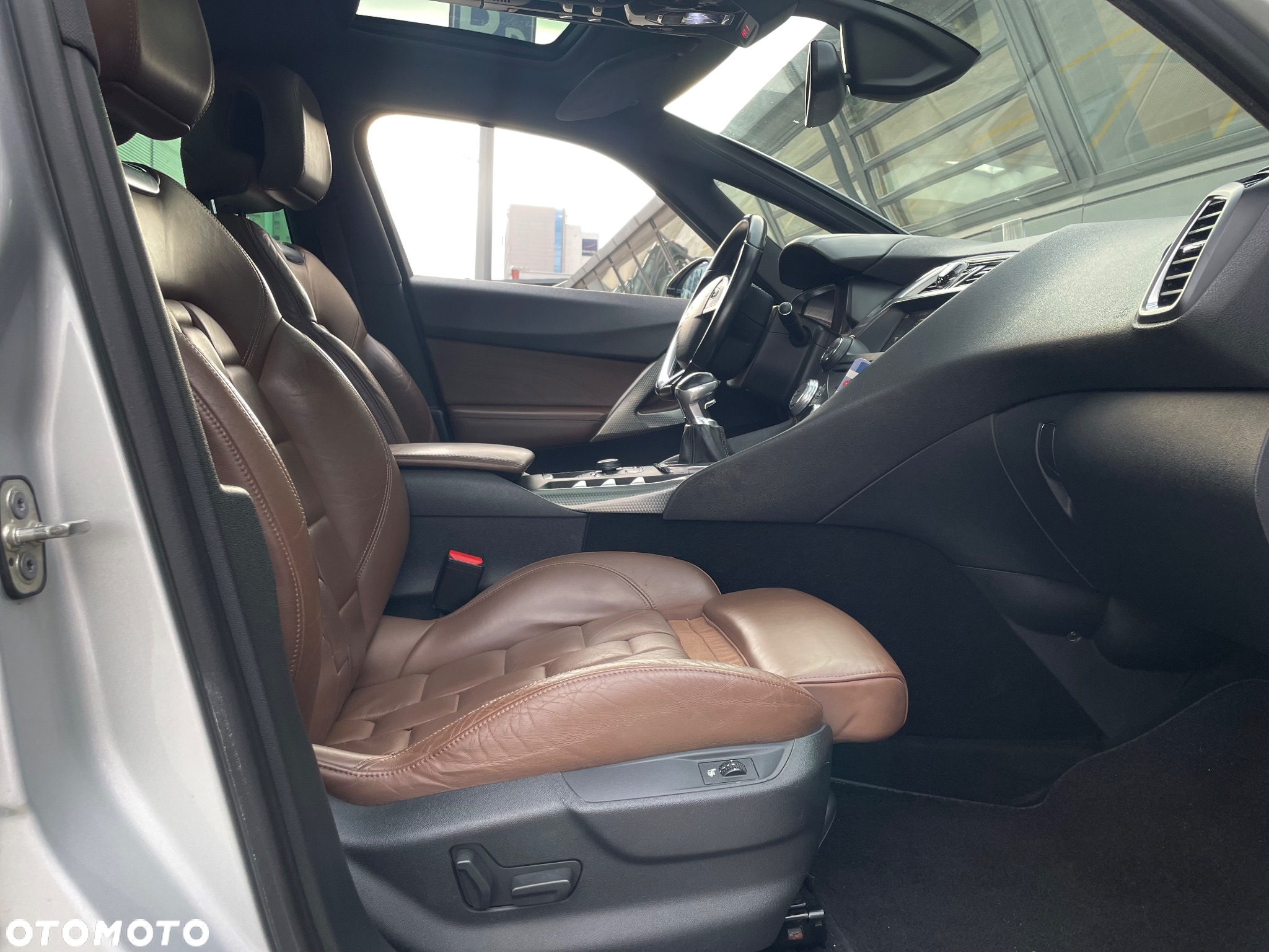 Citroën DS5 2.0 HDi SportChic - 12