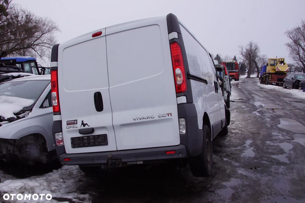 Auto na części - Opel Vivaro A Lift 2.0 CDTI 114 KM M9R630 PF6024 10U 2014R Silnik Skrzynia Drzwi Maska Zderzak Błotnik Lusterko Lampa Klamka Szyba Deska Kokpit Sterownik Moduł Czujnik Licznik Panel Kierownica - 5