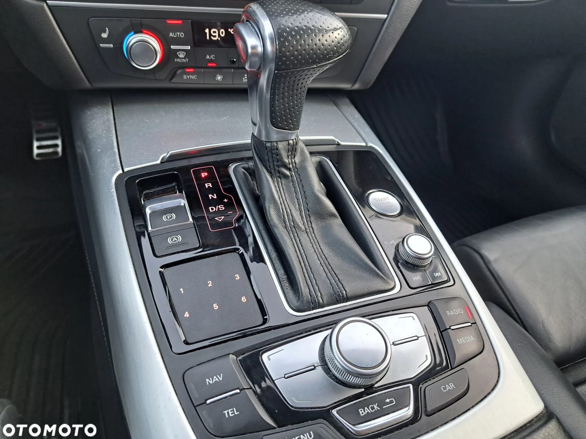 Audi A6 Avant 2.0 TDI Ultra S tronic - 22