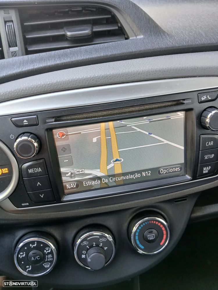 Toyota Yaris 1.0 VVT-i Comfort+Navi - 10