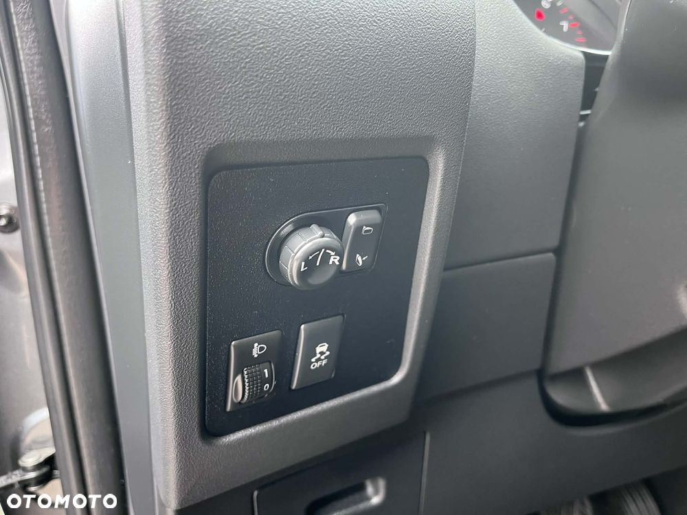 Nissan Qashqai 1.6 Acenta - 17