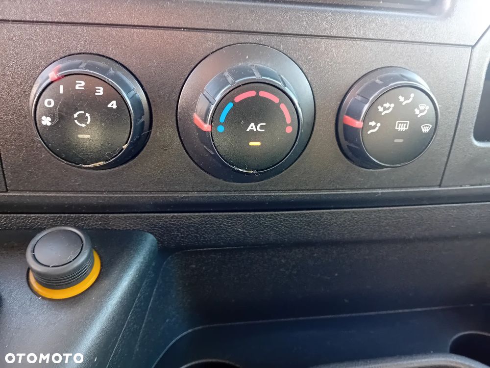 Renault Master - 20