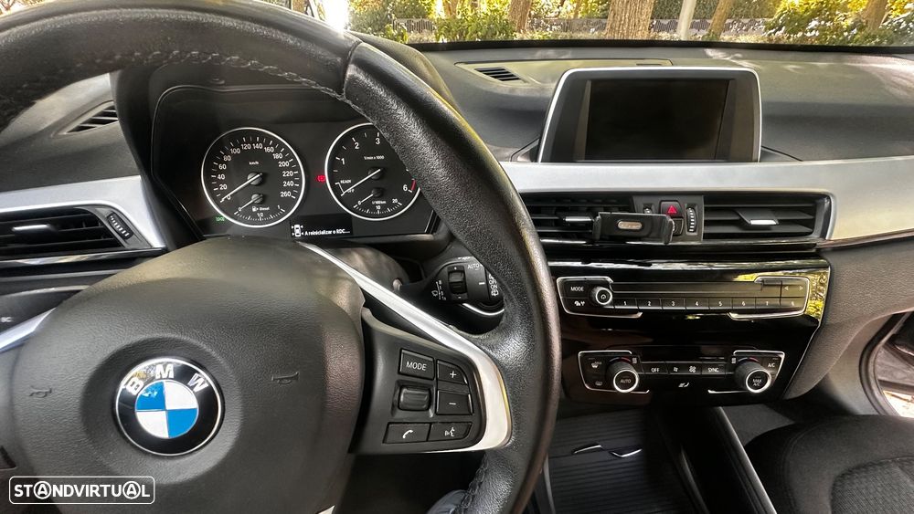 BMW X1 16 d sDrive Line Sport - 19