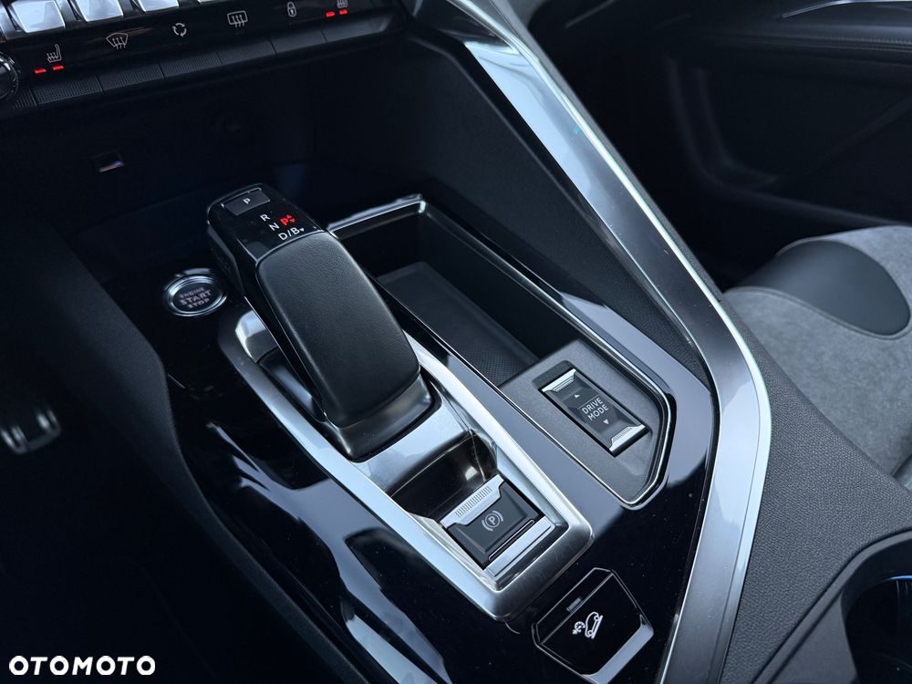 Peugeot 3008 - 20