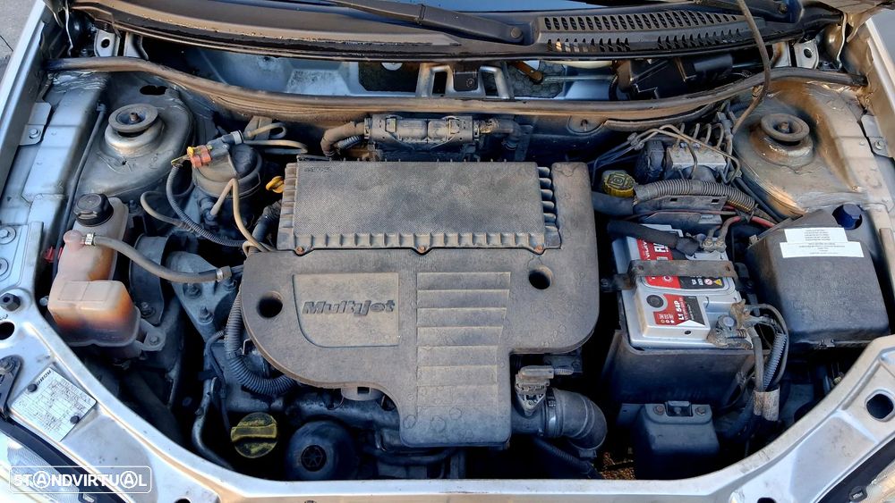 Fiat Punto 70 JTD Multijet Active - 11