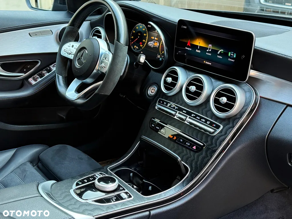 Mercedes-Benz Klasa C 220 d T 9G-TRONIC AMG Line - 11