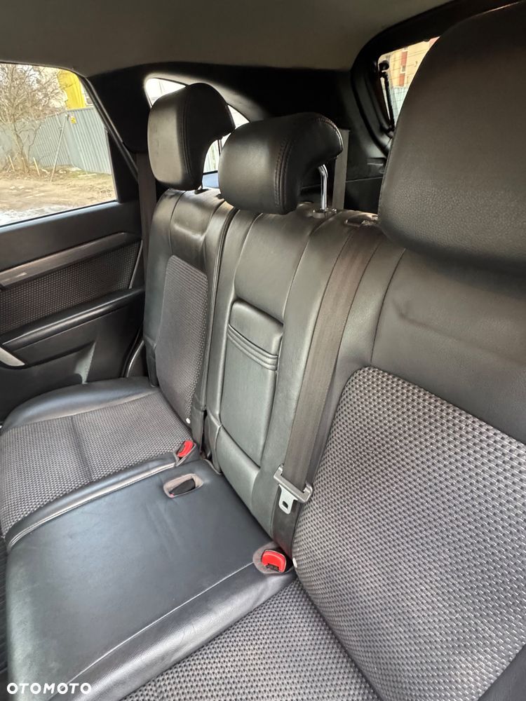 Chevrolet Captiva 2.4 LS - 10