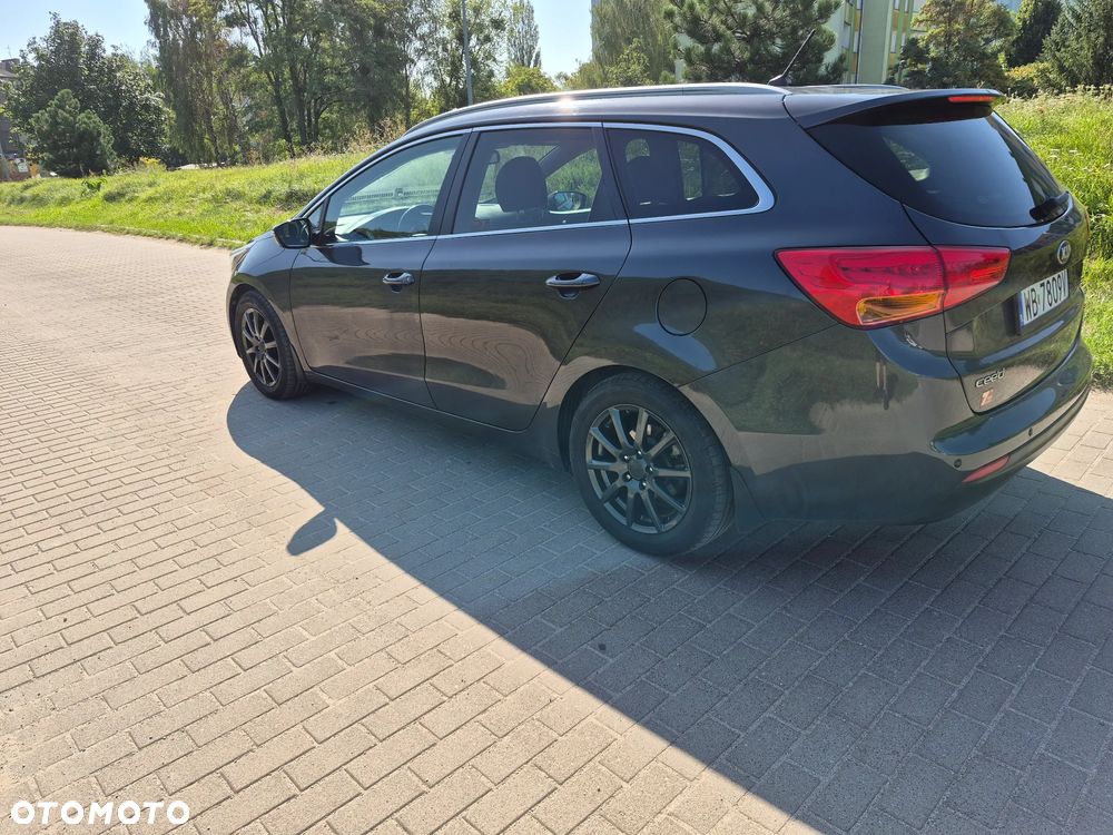 Kia Ceed 1.6 GDI M - 4