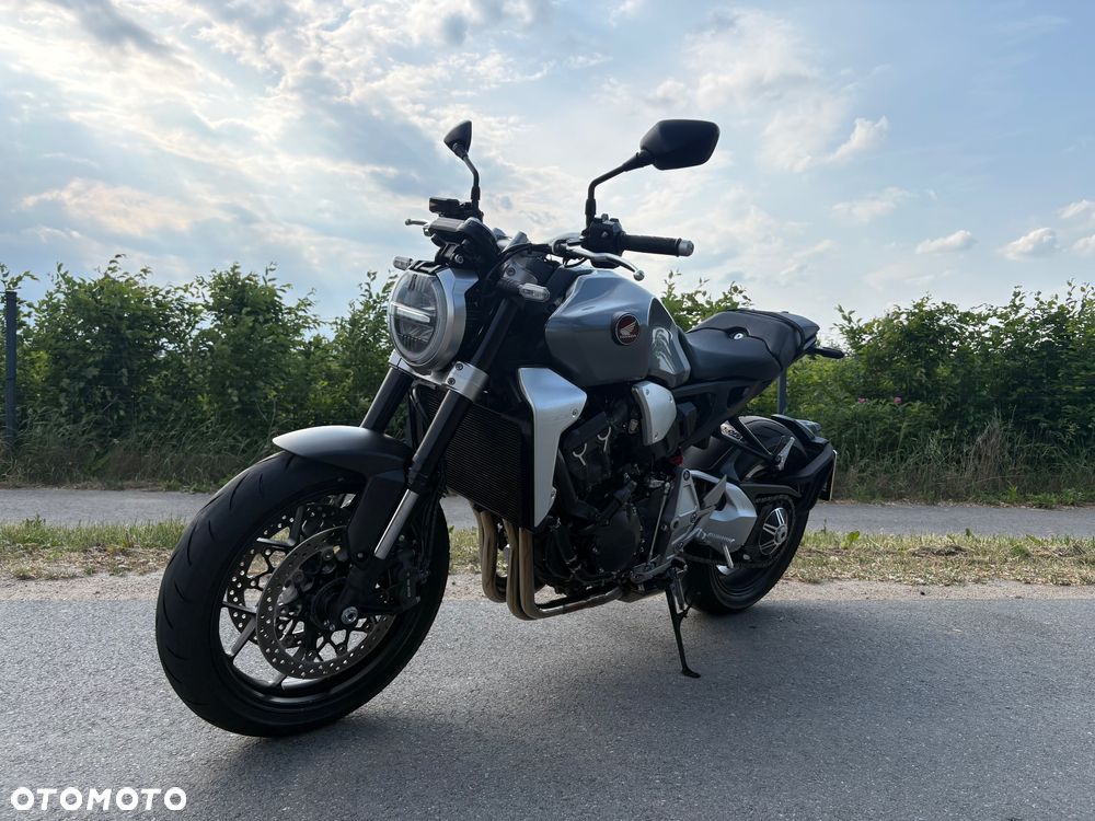 Honda CB - 26