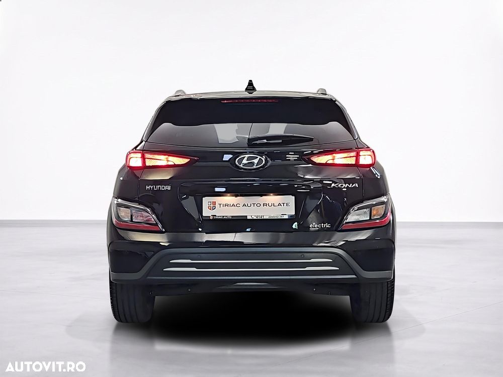 Hyundai KONA - 5