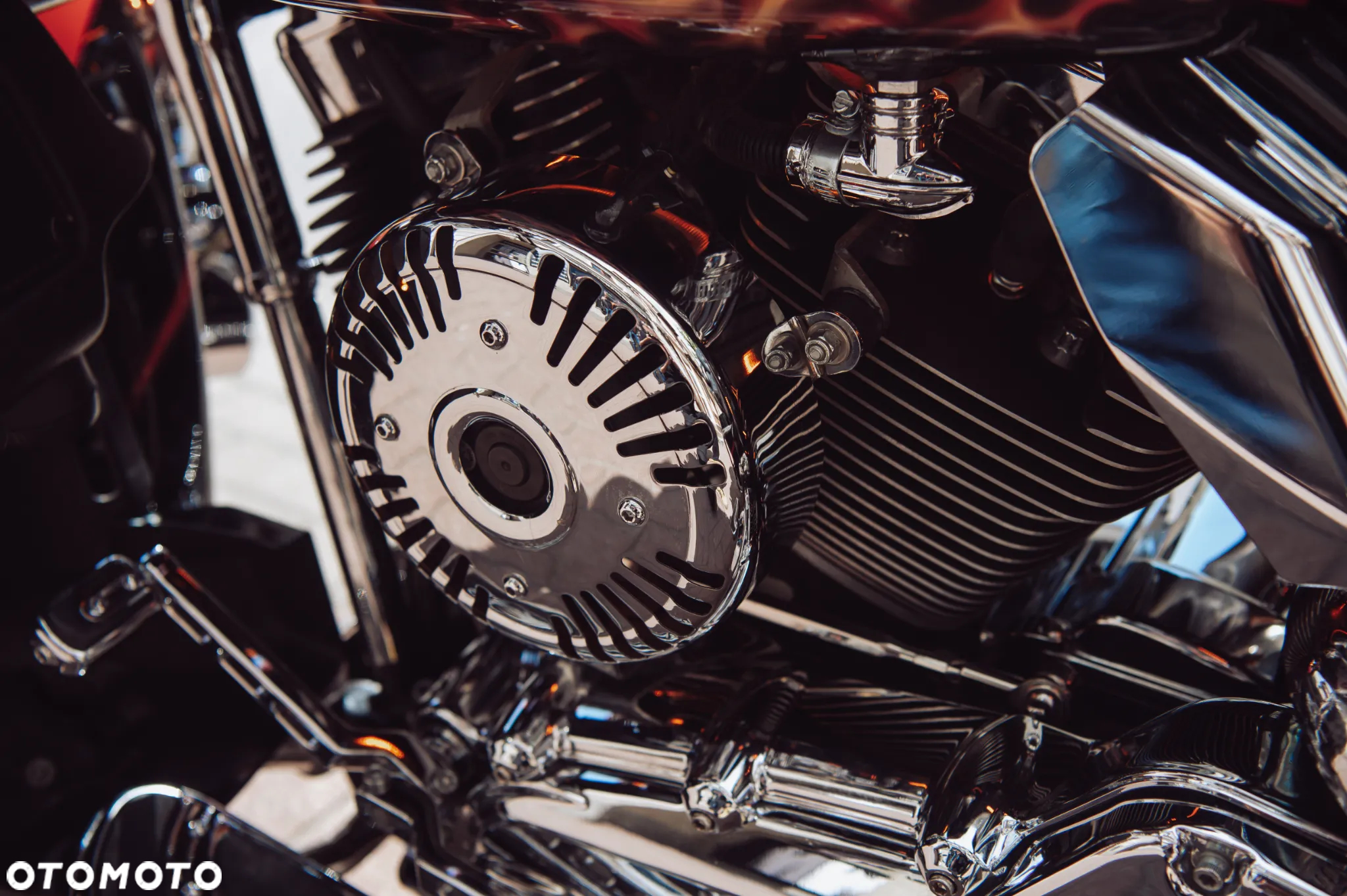Harley-Davidson FLHTCU Ultra - 12