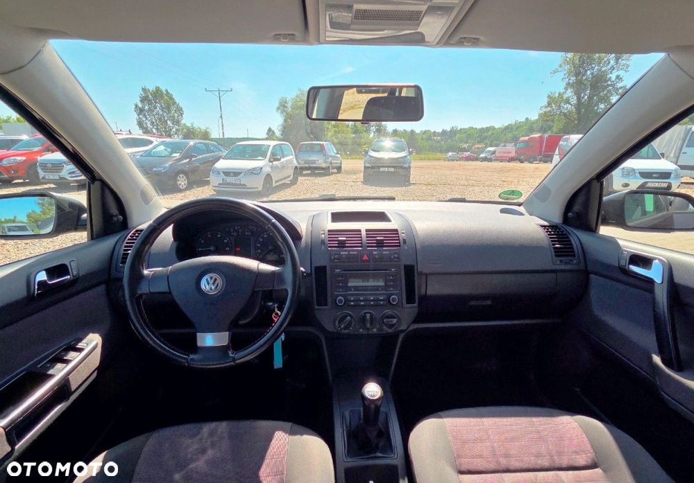 Volkswagen Polo - 7