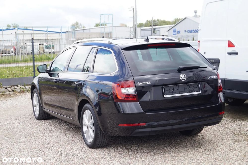 Skoda Octavia - 7