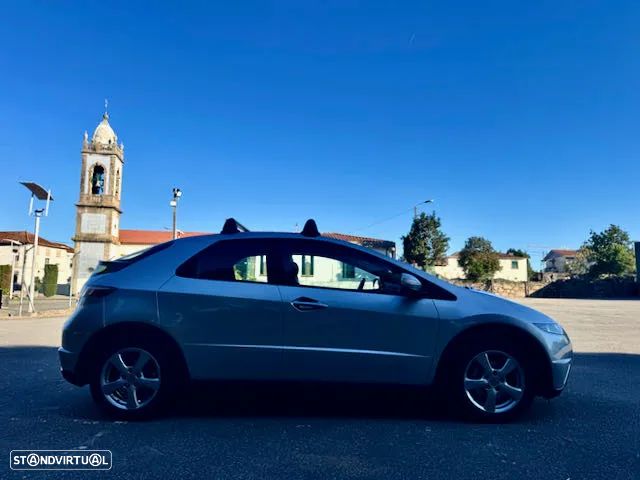 Honda Civic 1.4 Sport - 3