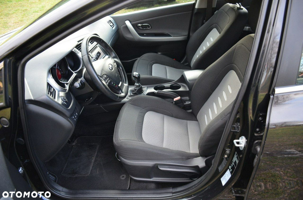 Kia Ceed - 18