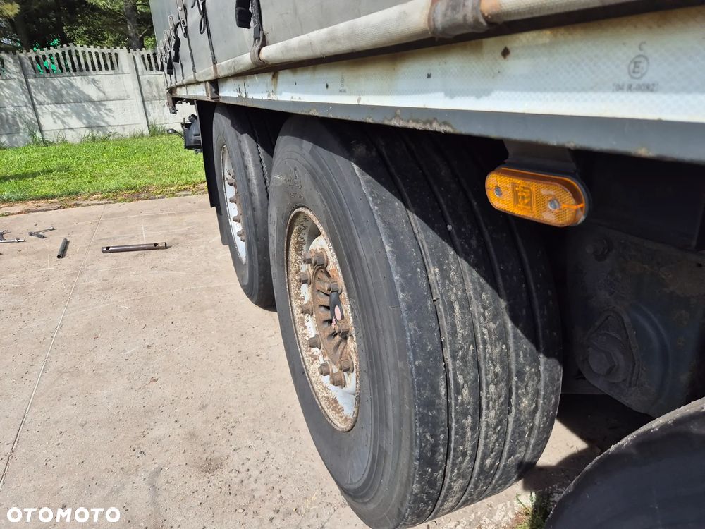 Zaslaw Trailis D651 - 11