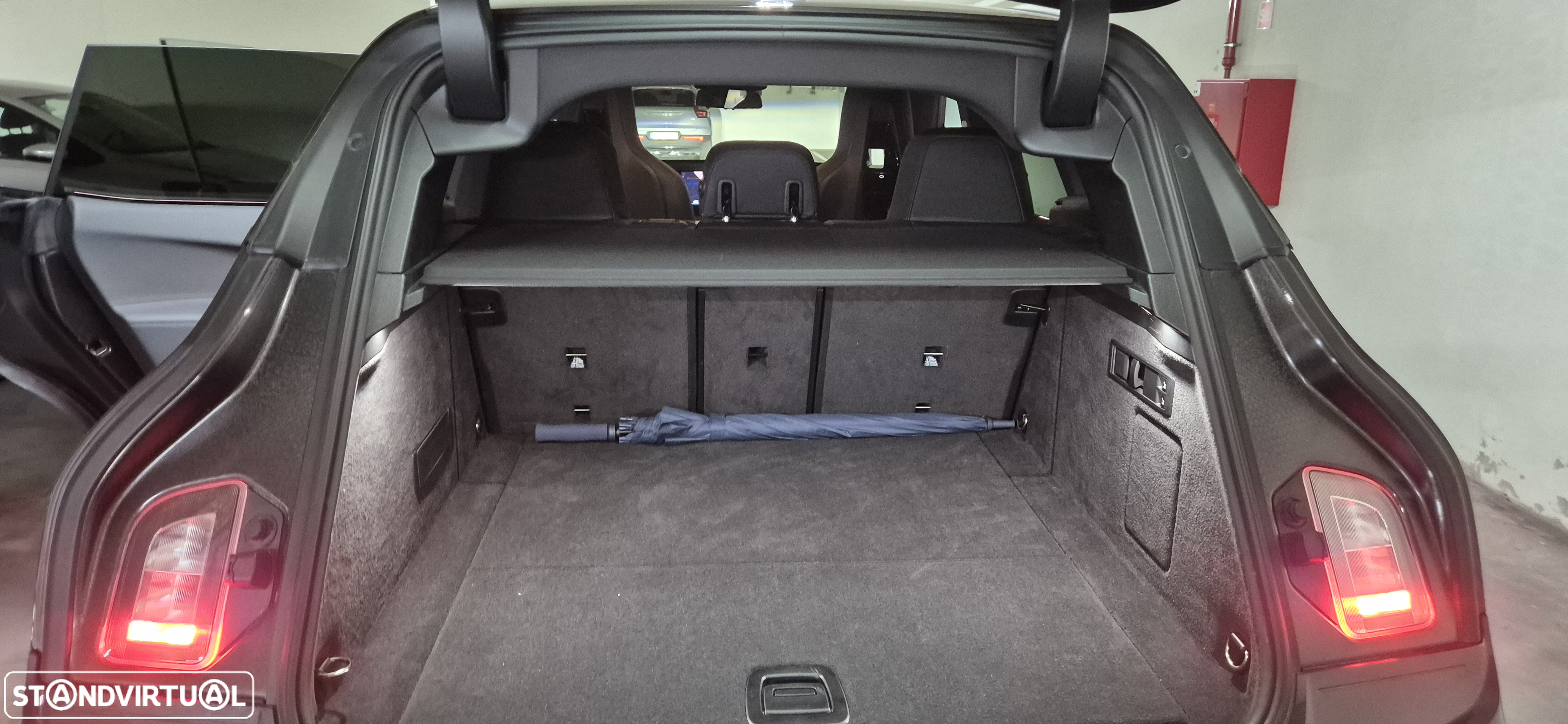 BMW iX xDrive 40 Pack Desportivo - 23