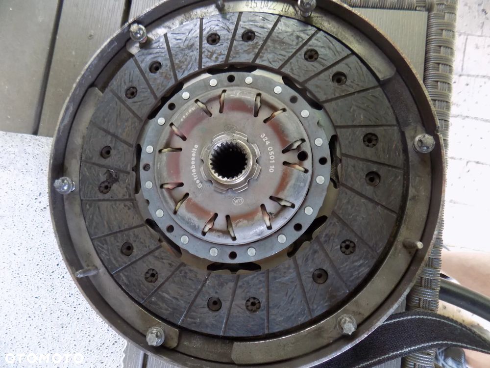 Alfa Romeo 159 2,4 JTD silnik - 7