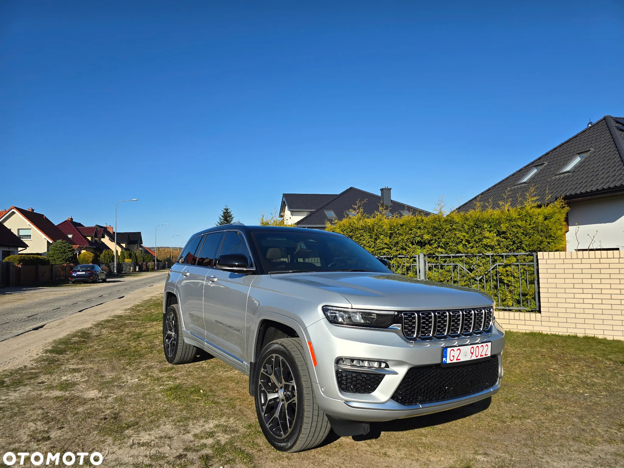 Jeep Grand Cherokee - 15