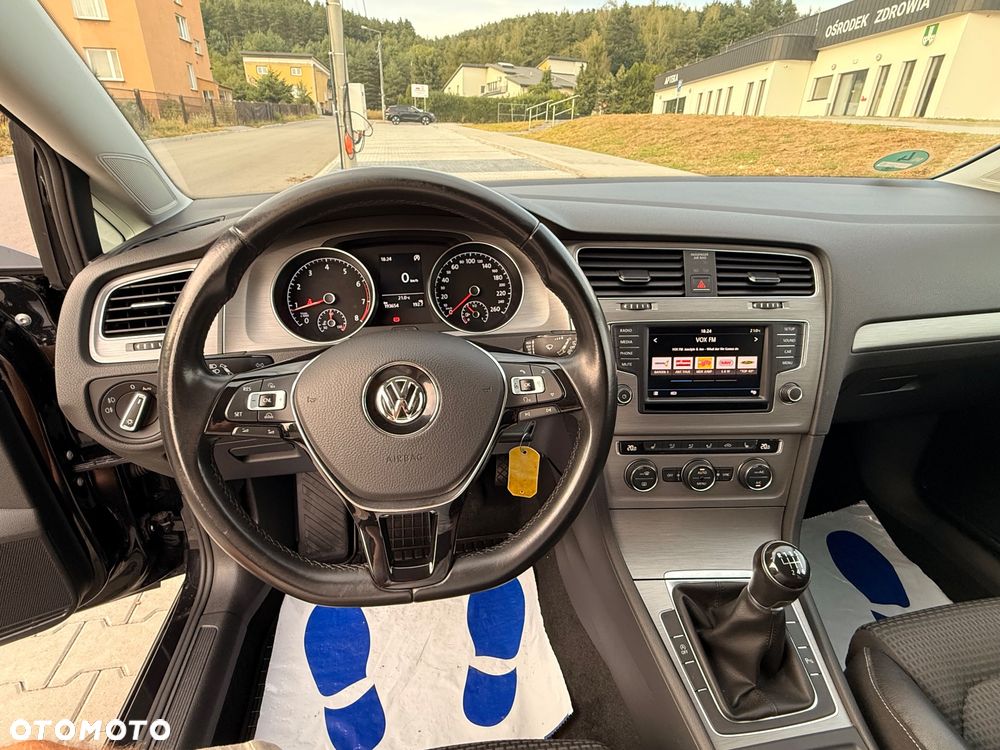 Volkswagen Golf 1.4 TSI BMT Highline - 27