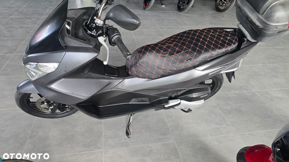 Honda PCX - 31