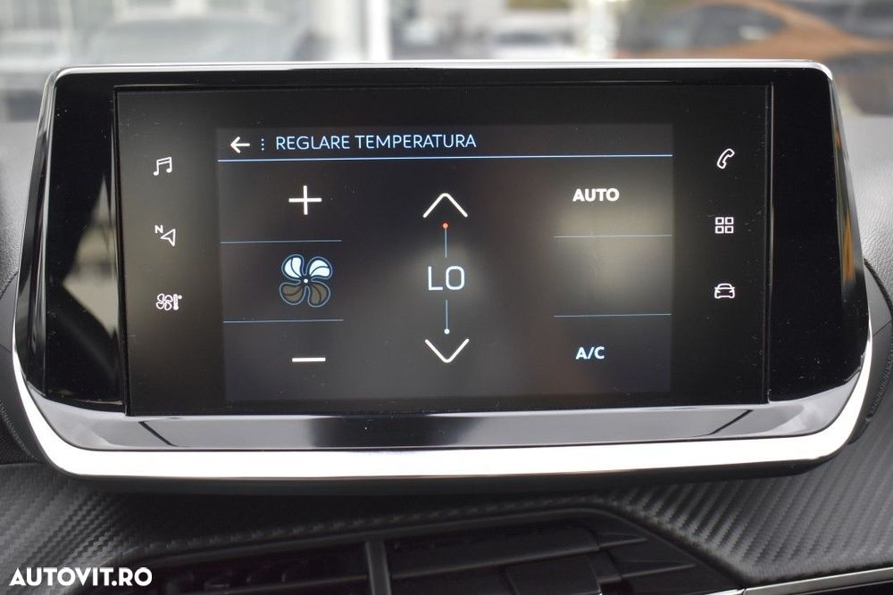 Peugeot 208 1.2 L PureTech STT Active Pack - 23