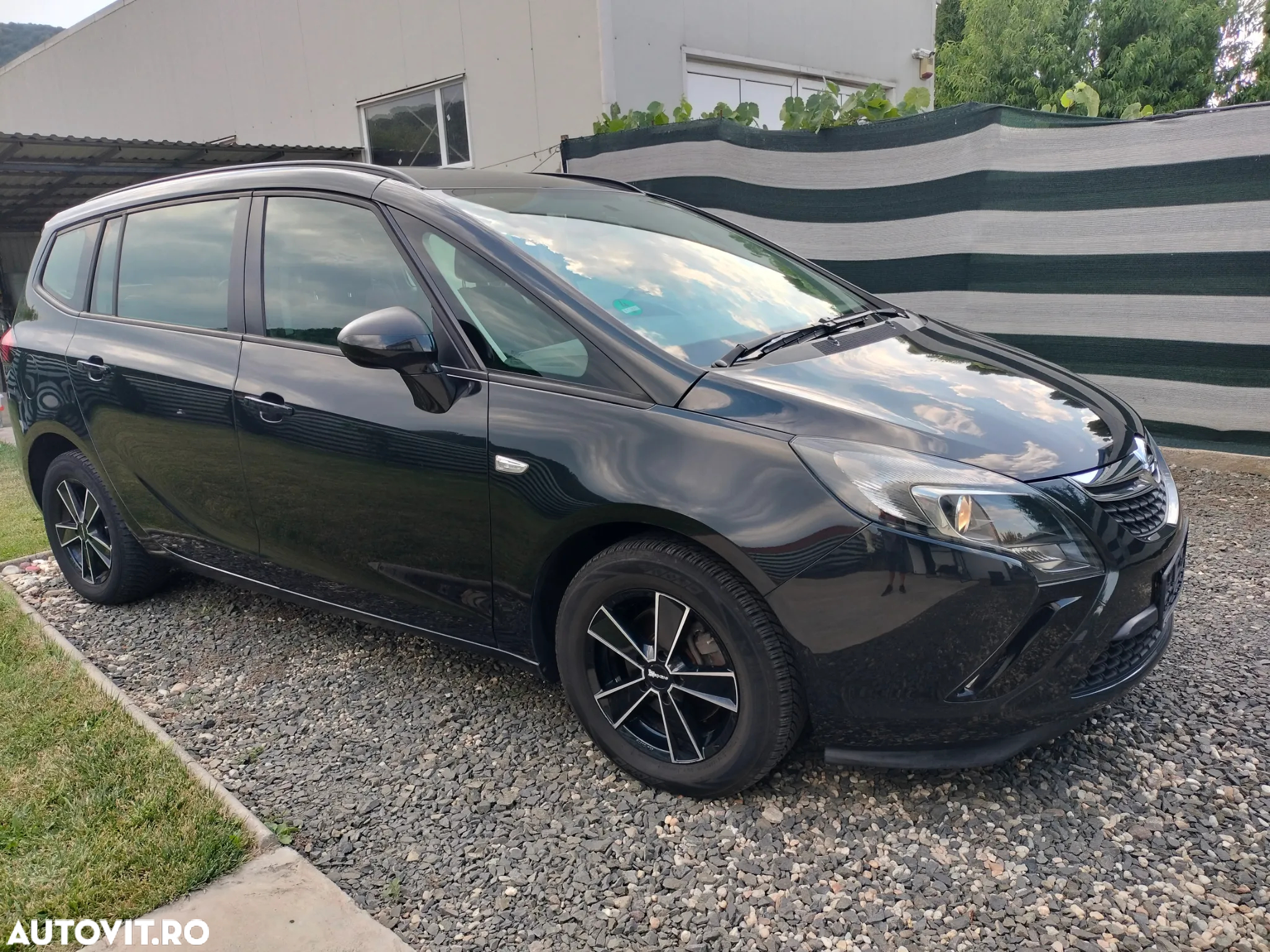Opel Zafira Tourer 2.0 CDTI ecoFLEX Start/Stop Edition - 19