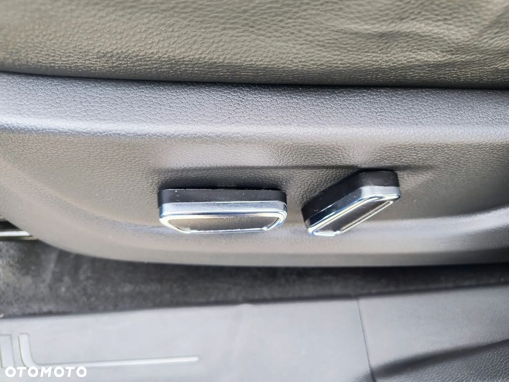 FOTON TUNLAND G7 4X4 PICKUP AUTOMAT GWRANCJA VAT23 - 26