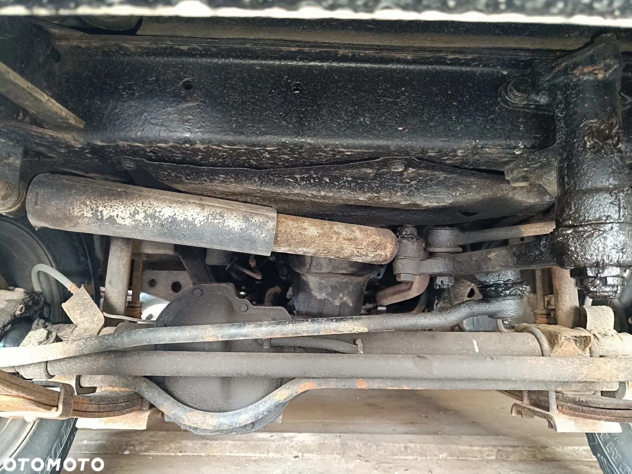 Nissan Patrol - 10
