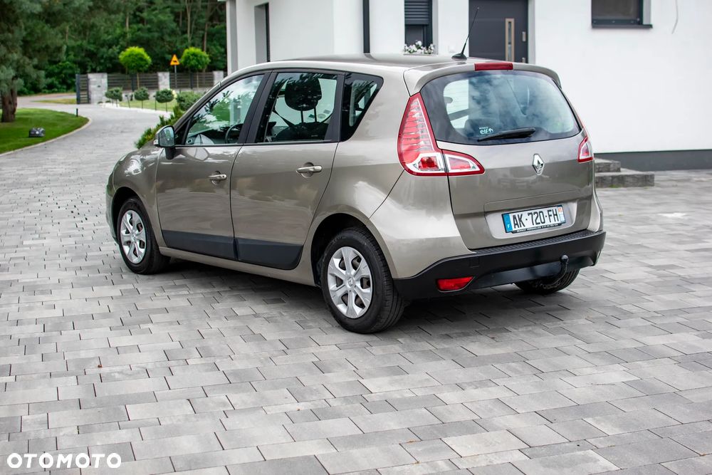 Renault Scenic - 26