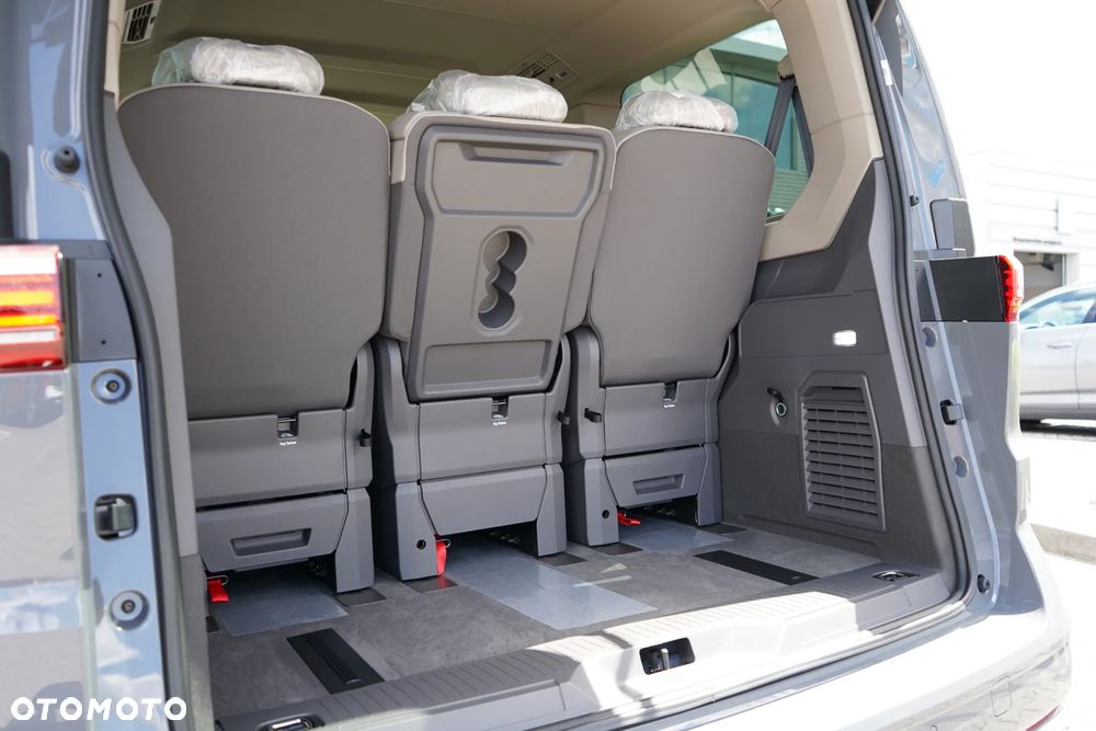 Volkswagen Multivan 2.0 TDI L2 Family DSG - 17