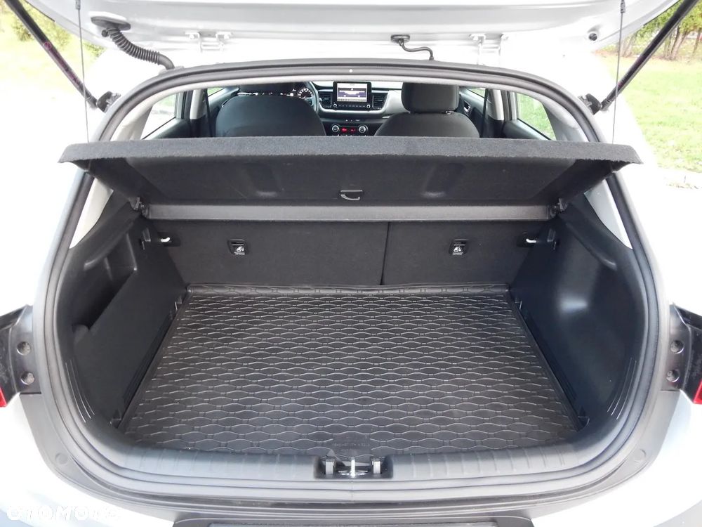 Kia Stonic 1.0 T-GDI L DCT - 17