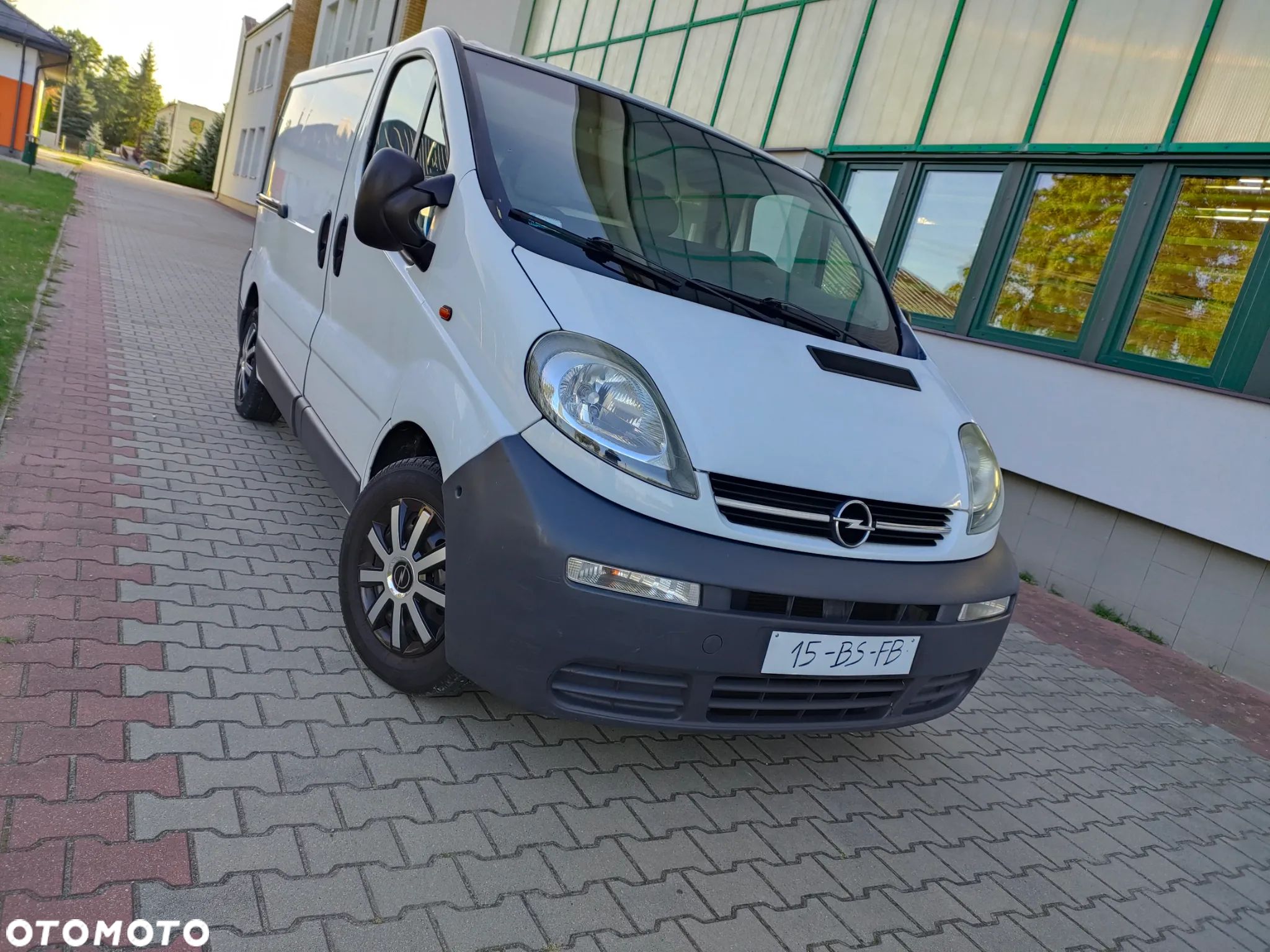 Opel Vivaro - 1