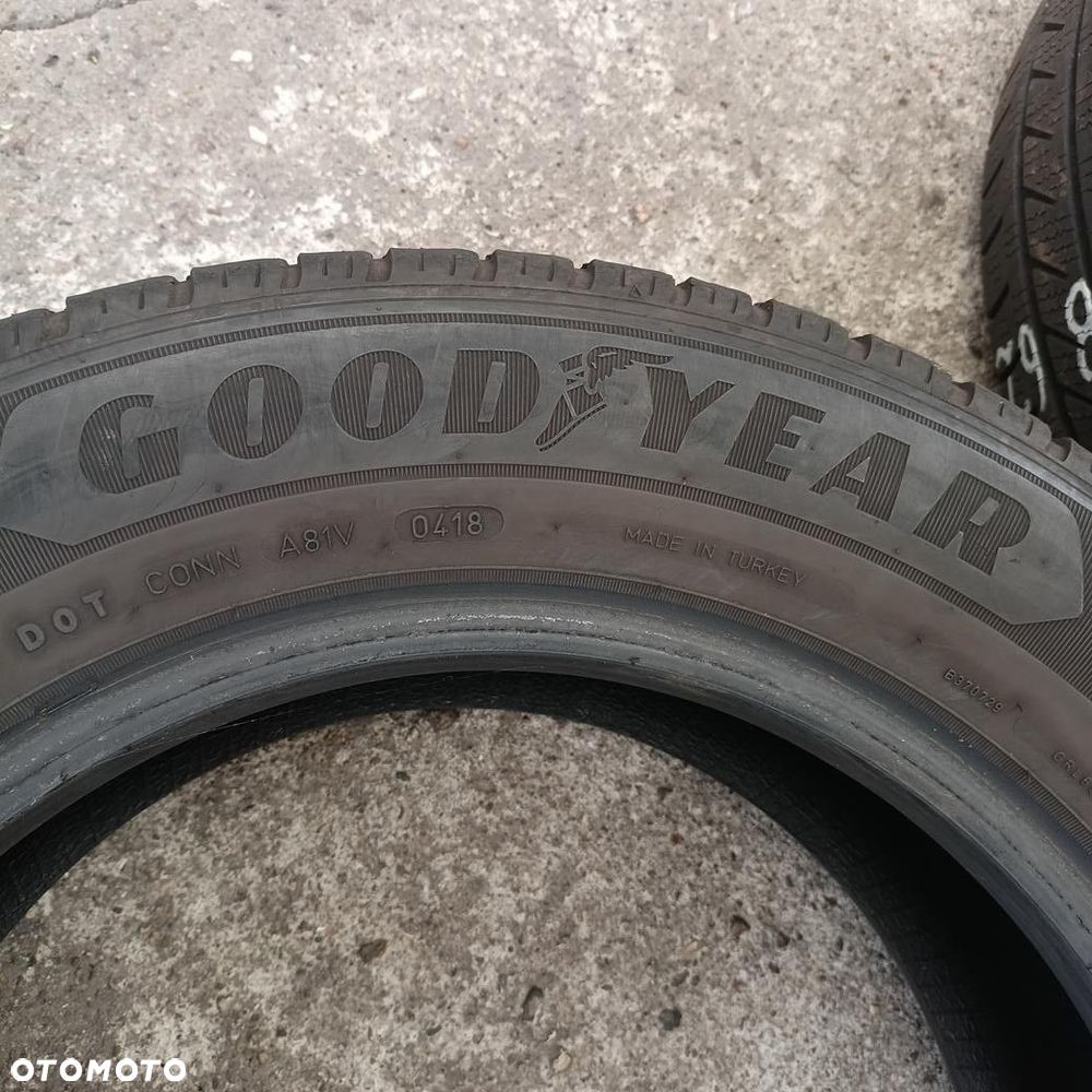 Opona 205/65/16C Goodyear EfficientGrip Cargo (F5863) - 4