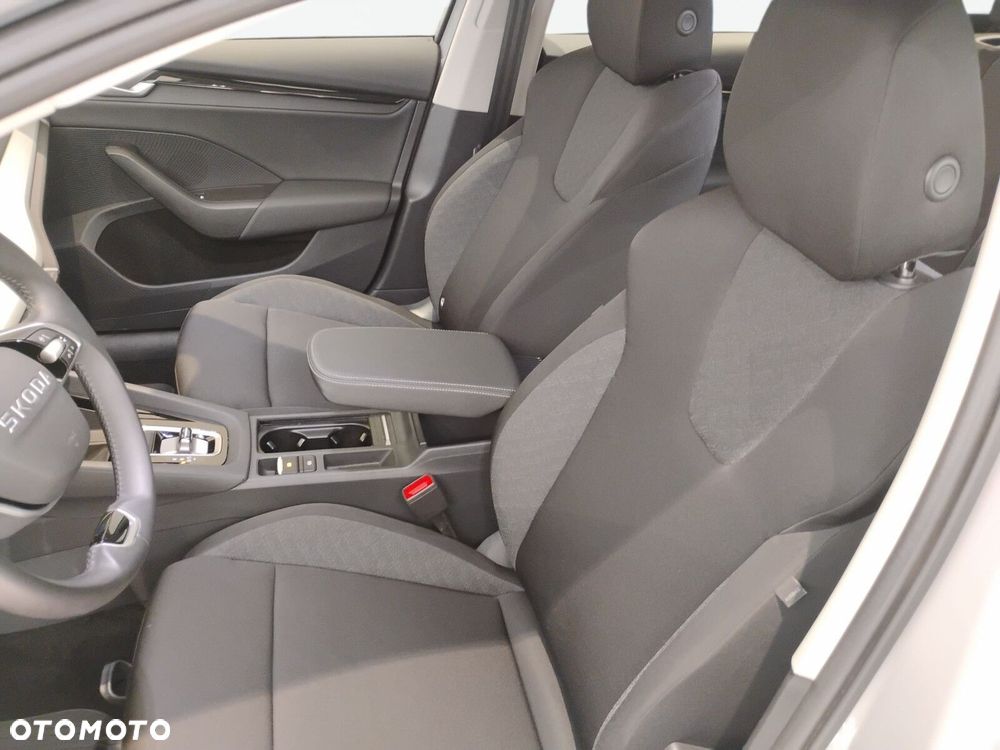 Skoda Octavia 1.5 TSI mHEV Essence DSG - 12
